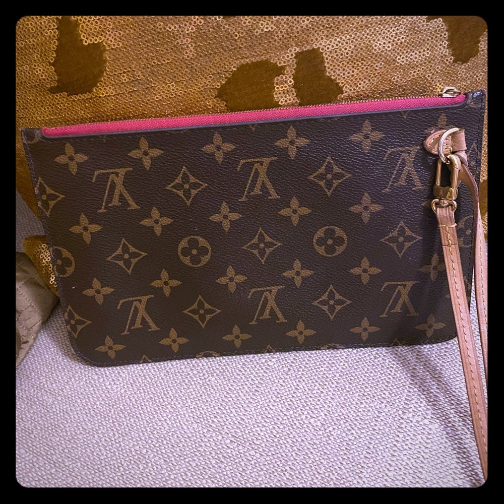 Louis Vuitton Wristlet